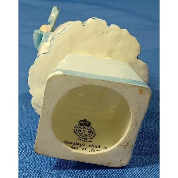 Royal Worcester 1949 Bone China Figurine Monday Child Fair Of Face #3257 England - Picture 16 of 16